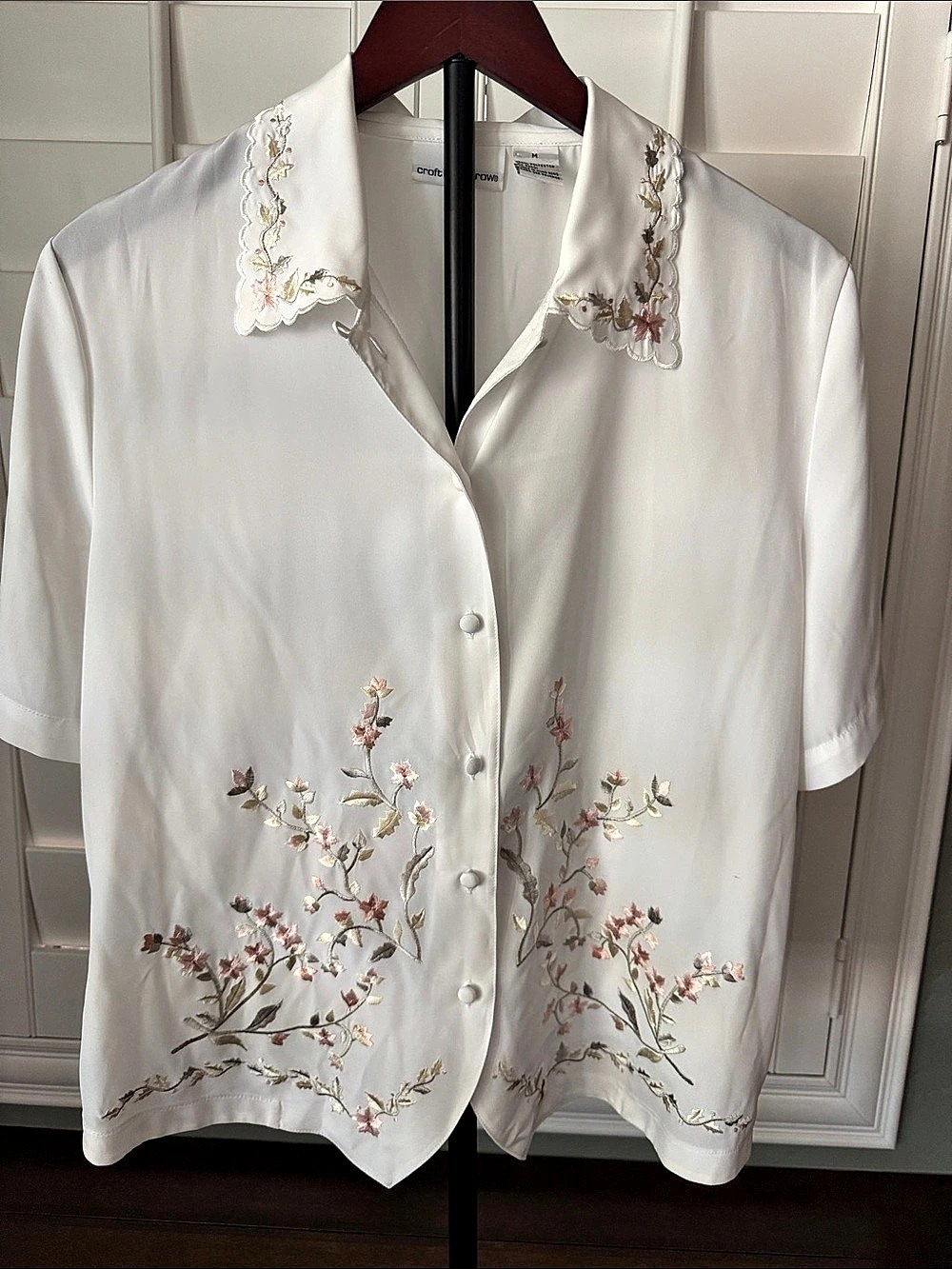 Croft & Barrow Floral Embroidered Blouse White Medium